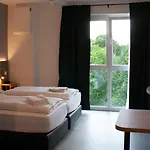 Good Night Ξενοδοχείο