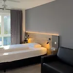 Good Night 4* Πάντερμπορν